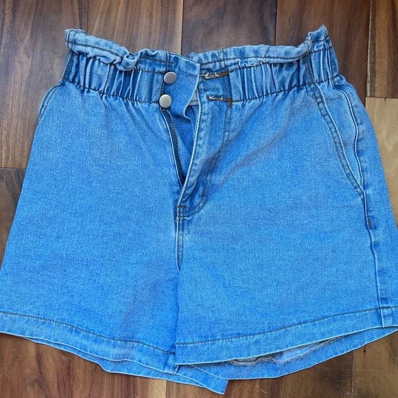 paper bag waist denim shorts - Picture 1 of 2